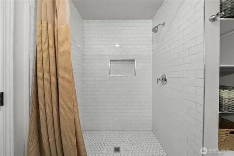 1205 Union Avenue Steilacoom WA 98388