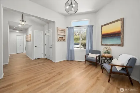 1205 Union Avenue Steilacoom WA 98388