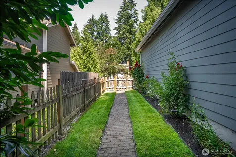 1205 Union Avenue Steilacoom WA 98388