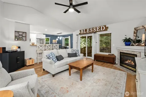 1205 Union Avenue Steilacoom WA 98388
