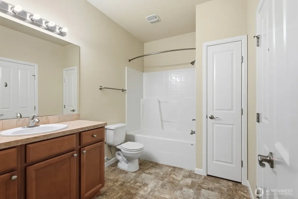 209 140th Street SW Everett WA 98208