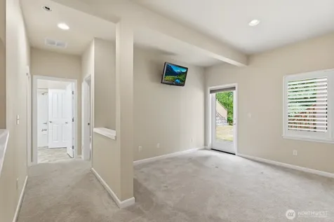 209 140th Street SW Everett WA 98208