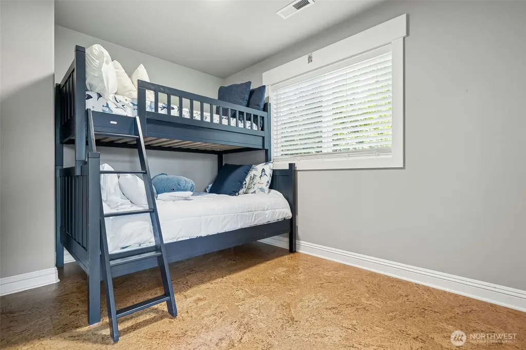 634 11th Avenue Kirkland WA 98033