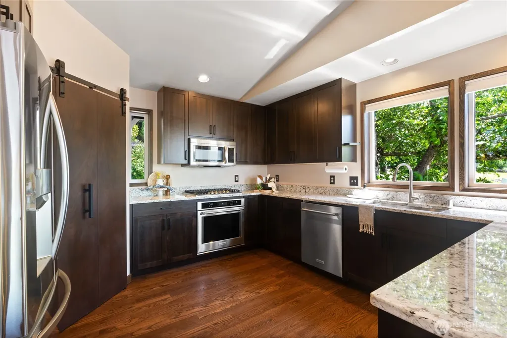 4815 Academy Street Bellingham WA 98226