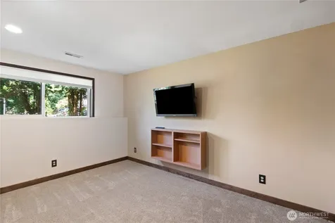 4815 Academy Street Bellingham WA 98226