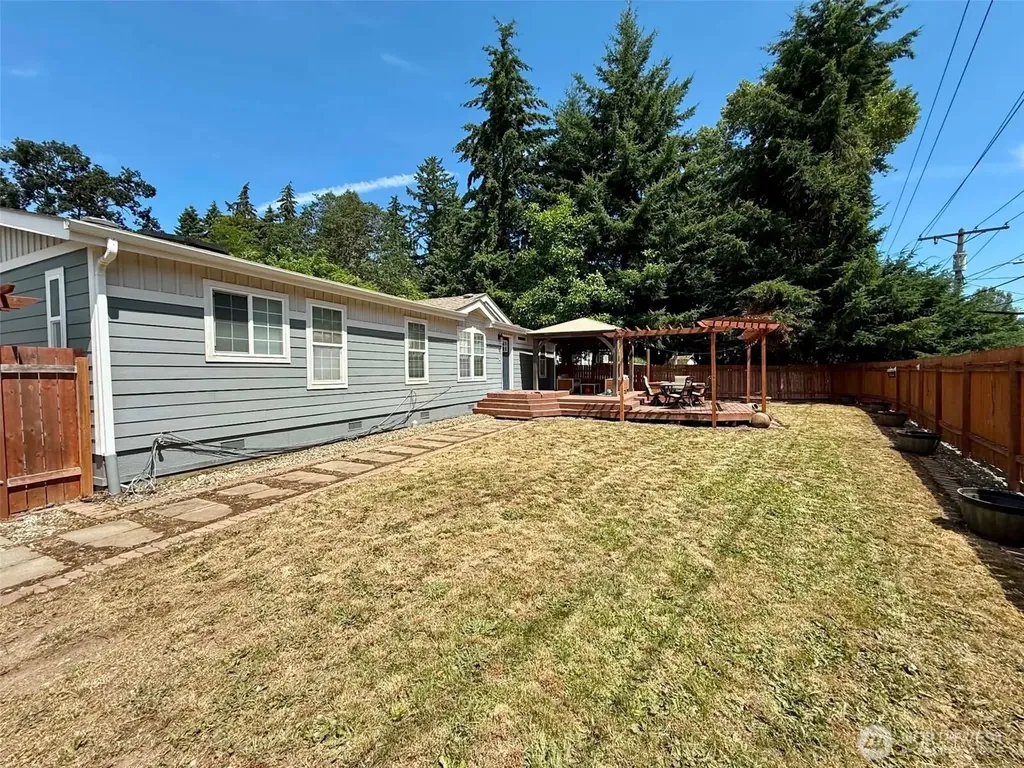 13217 9th Avenue Ct E Tacoma WA 98445