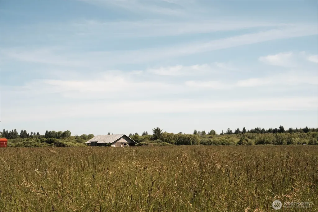1378 Ocean Beach Road Hoquiam WA 98550