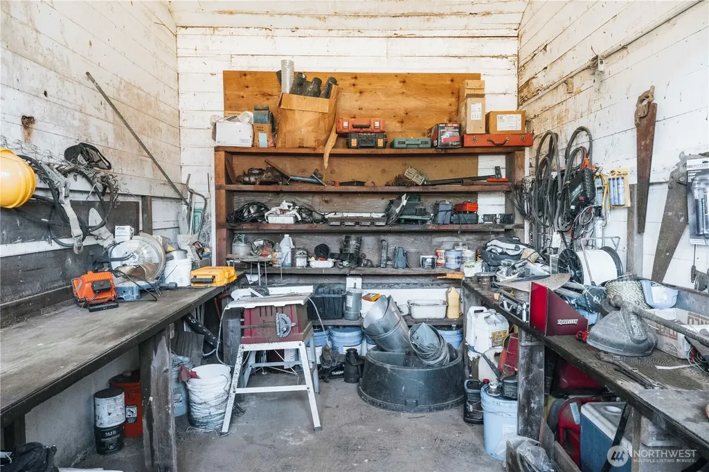 1378 Ocean Beach Road Hoquiam WA 98550