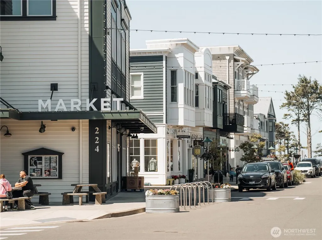 1378 Ocean Beach Road Hoquiam WA 98550