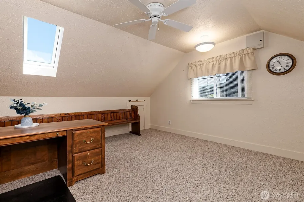 502 S 3rd Street Mccleary WA 98557