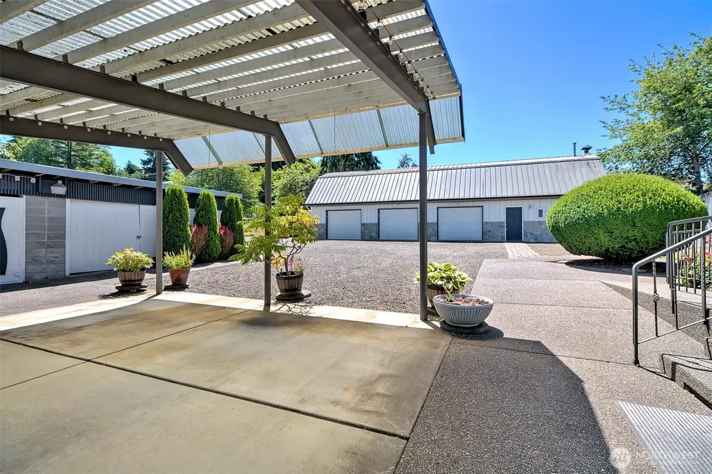 502 S 3rd Street Mccleary WA 98557