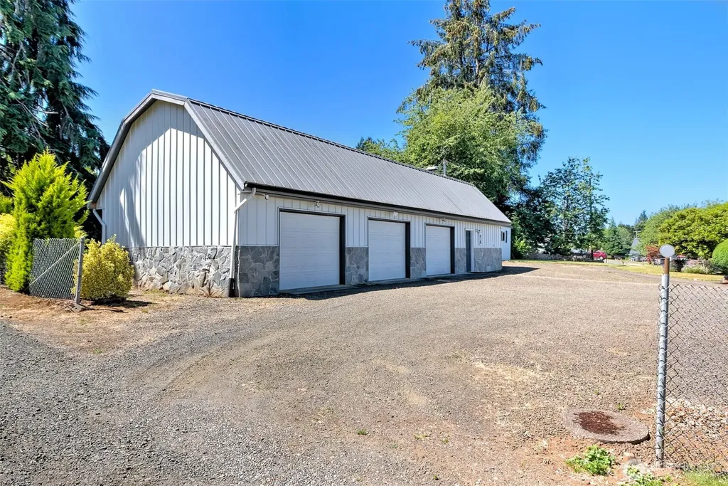 502 S 3rd Street Mccleary WA 98557