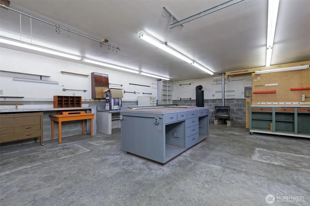 502 S 3rd Street Mccleary WA 98557