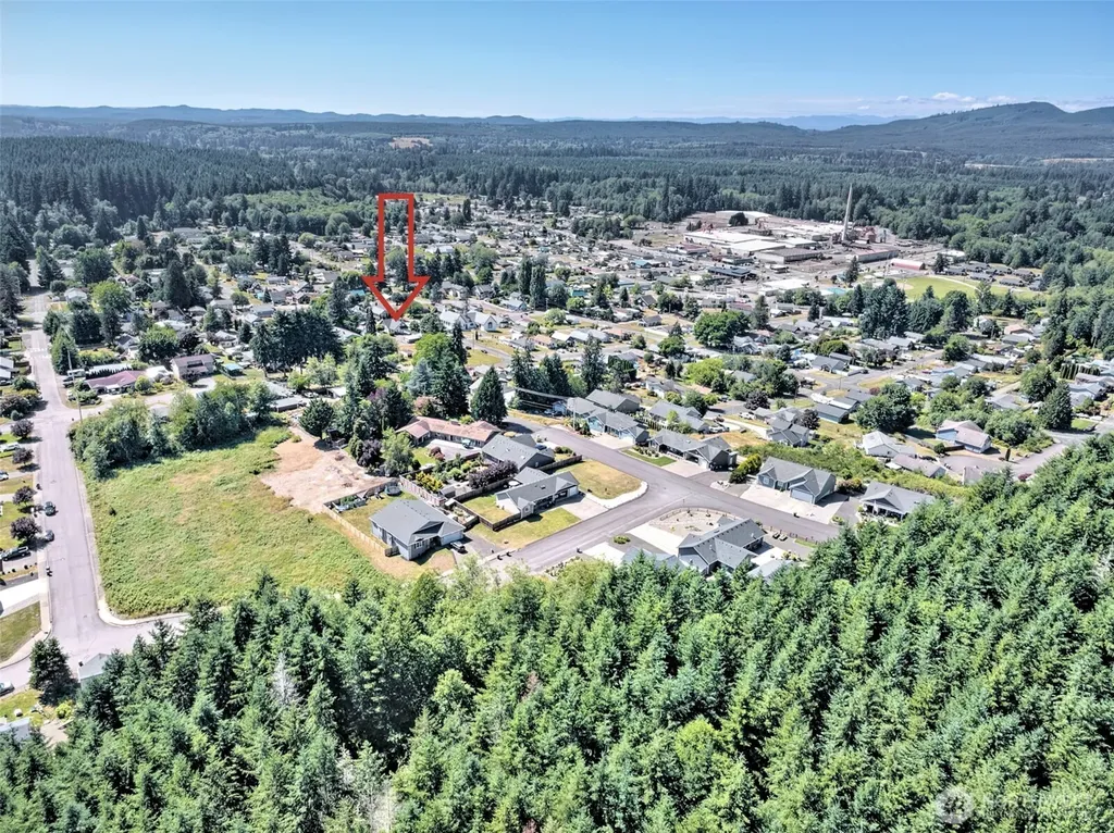 502 S 3rd Street Mccleary WA 98557