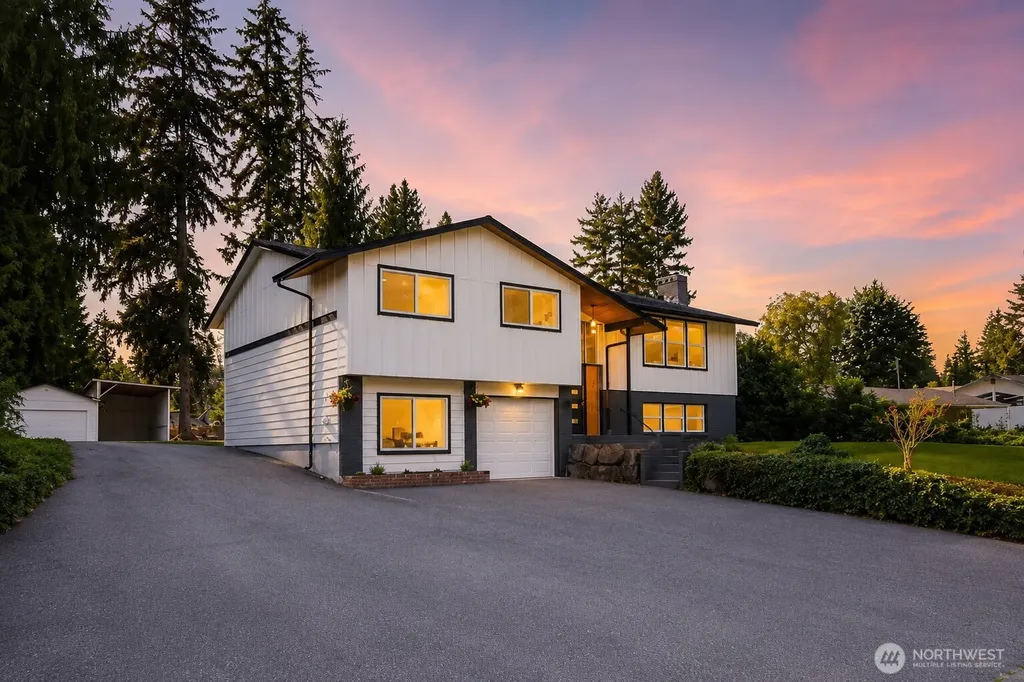 2506 101st Ave NE Lake Stevens WA 98258