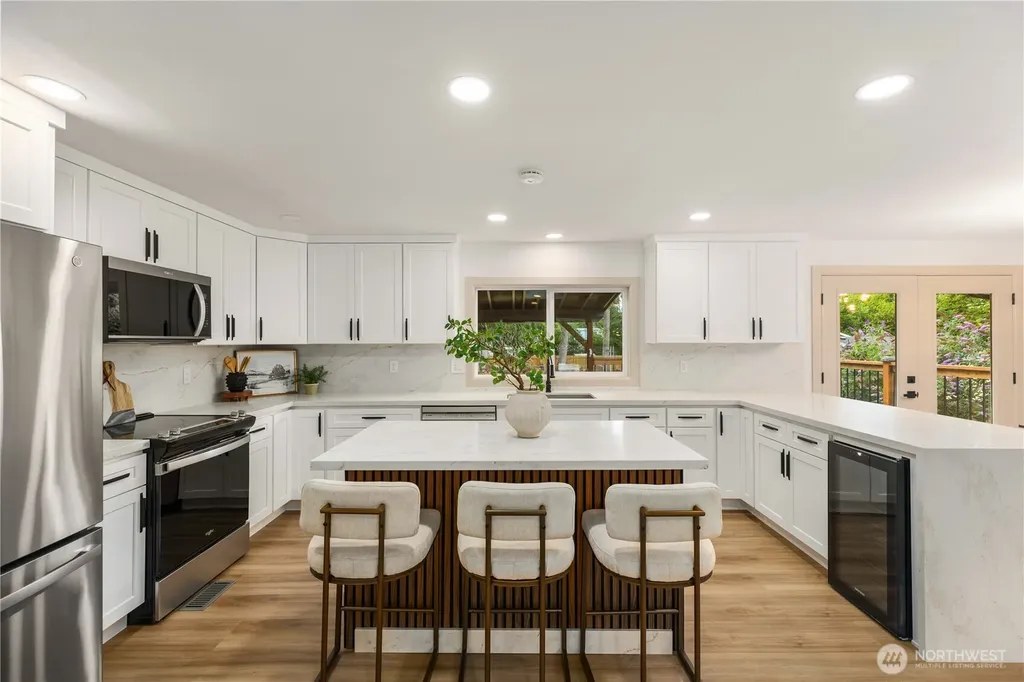 2506 101st Ave NE Lake Stevens WA 98258