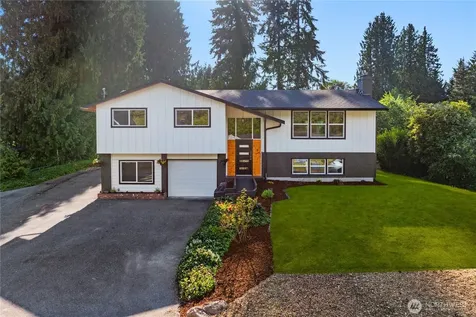 2506 101st Ave NE Lake Stevens WA 98258