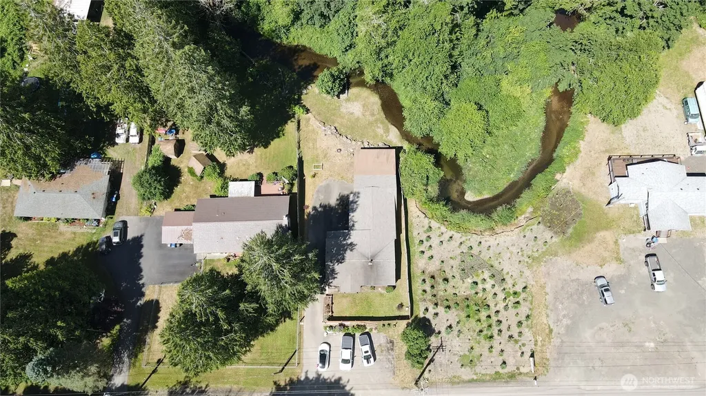 1041 NE Old Belfair Highway Belfair WA 98528