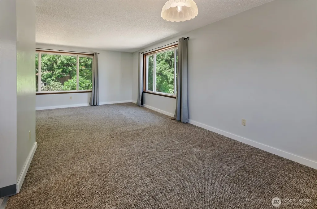 8811 83rd Avenue SE Olympia WA 98513