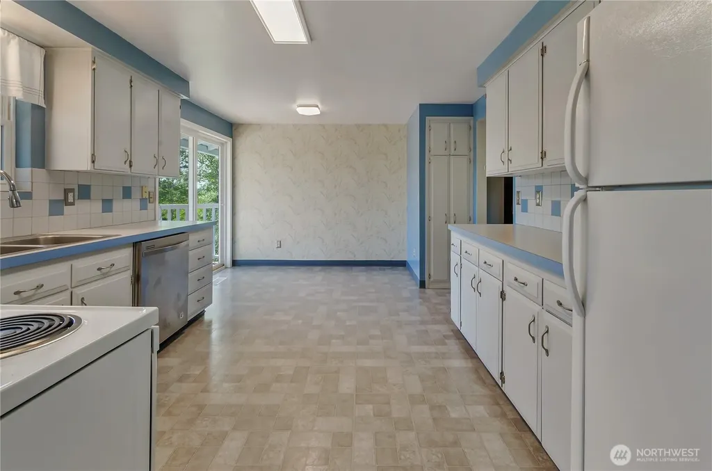 8811 83rd Avenue SE Olympia WA 98513