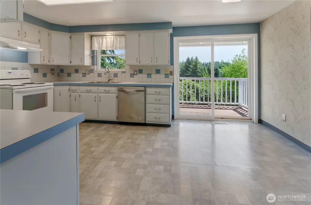 8811 83rd Avenue SE Olympia WA 98513
