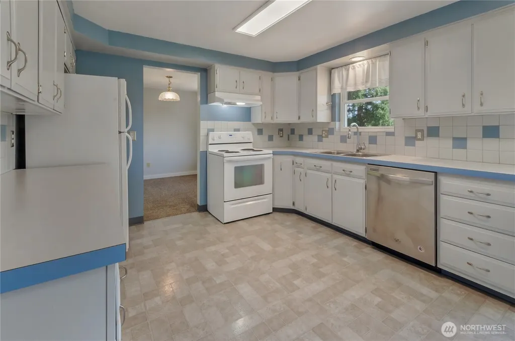8811 83rd Avenue SE Olympia WA 98513