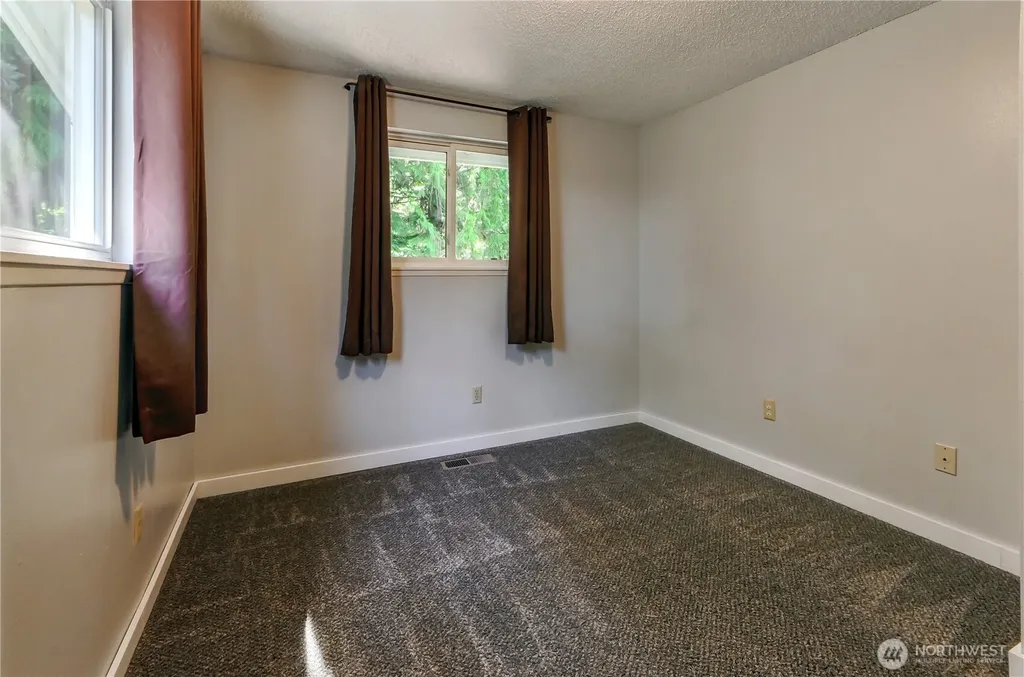8811 83rd Avenue SE Olympia WA 98513