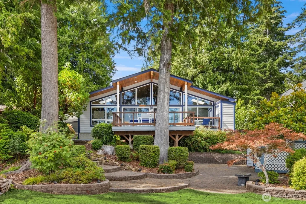 250 N Webster Lane Lilliwaup WA 98555