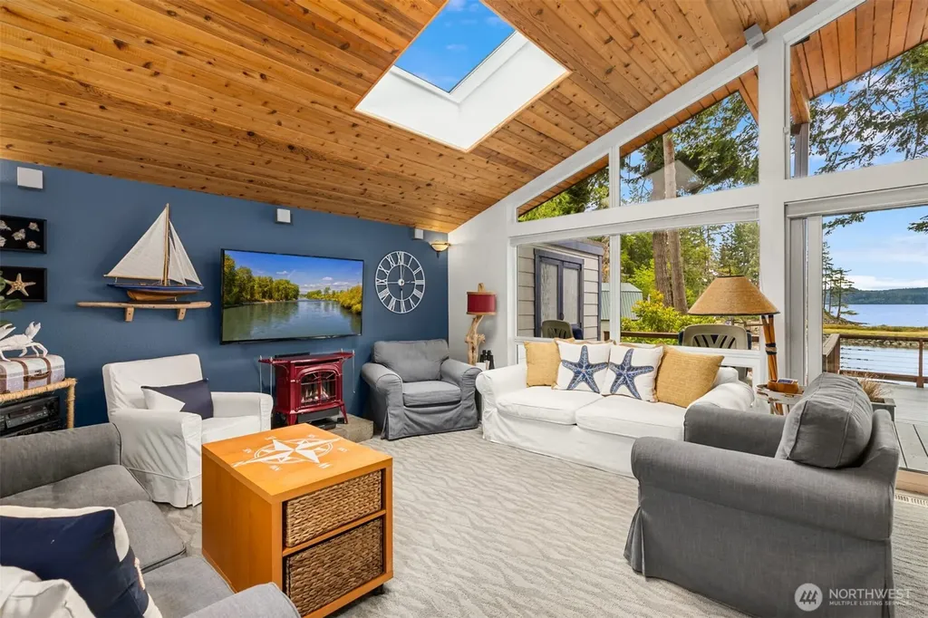 250 N Webster Lane Lilliwaup WA 98555