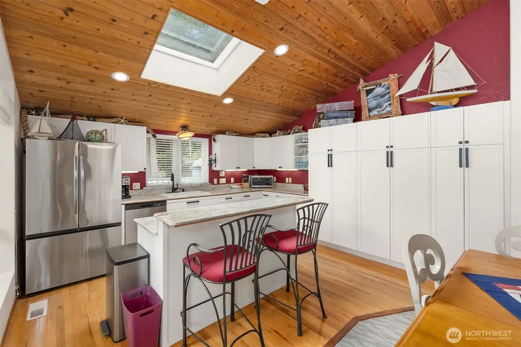 250 N Webster Lane Lilliwaup WA 98555