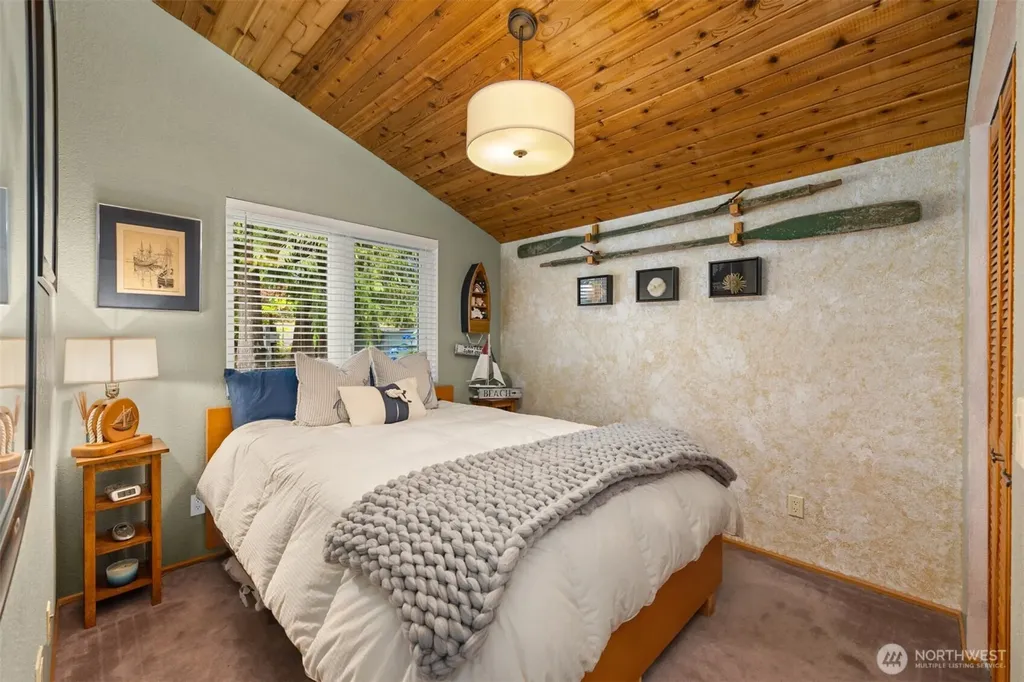 250 N Webster Lane Lilliwaup WA 98555