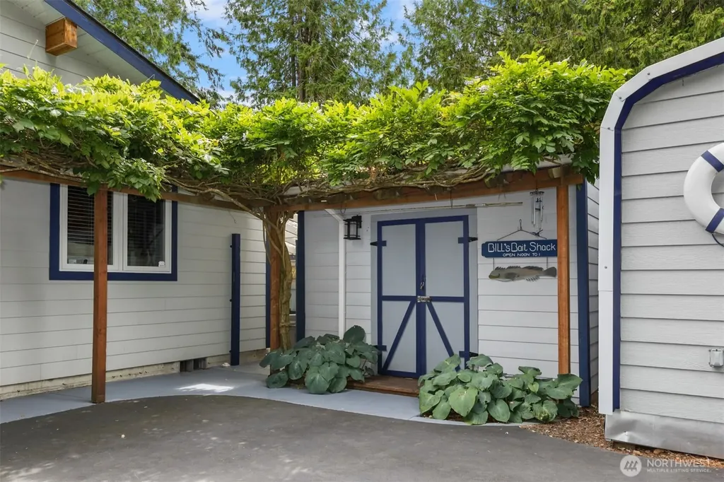 250 N Webster Lane Lilliwaup WA 98555