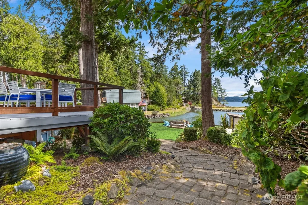 250 N Webster Lane Lilliwaup WA 98555