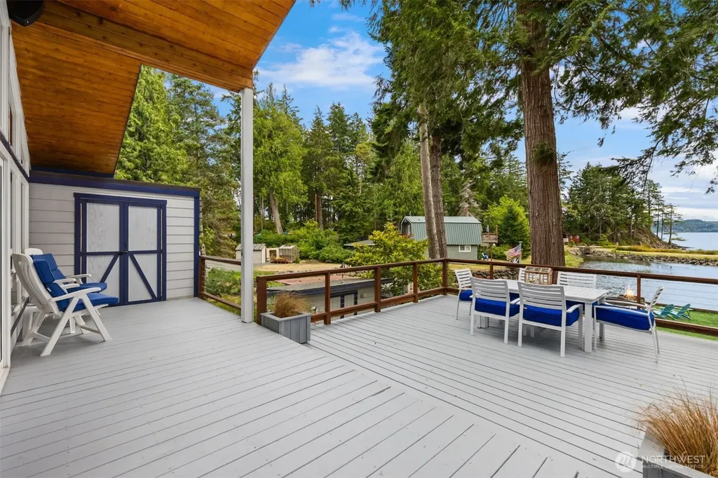 250 N Webster Lane Lilliwaup WA 98555