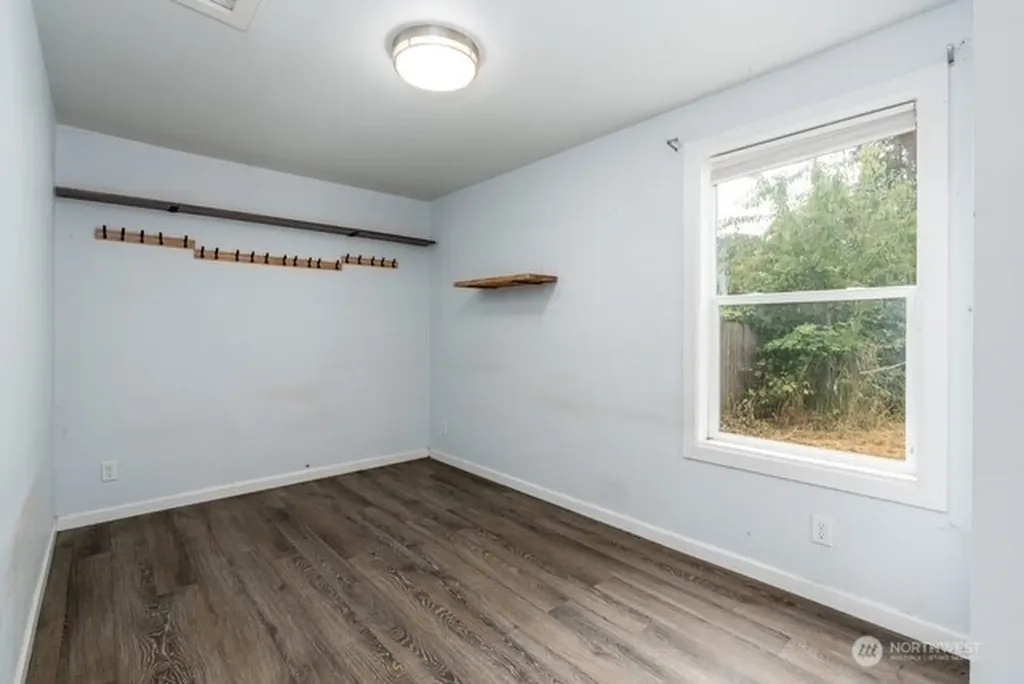 295 N 8th Street St. Helens OR 97051