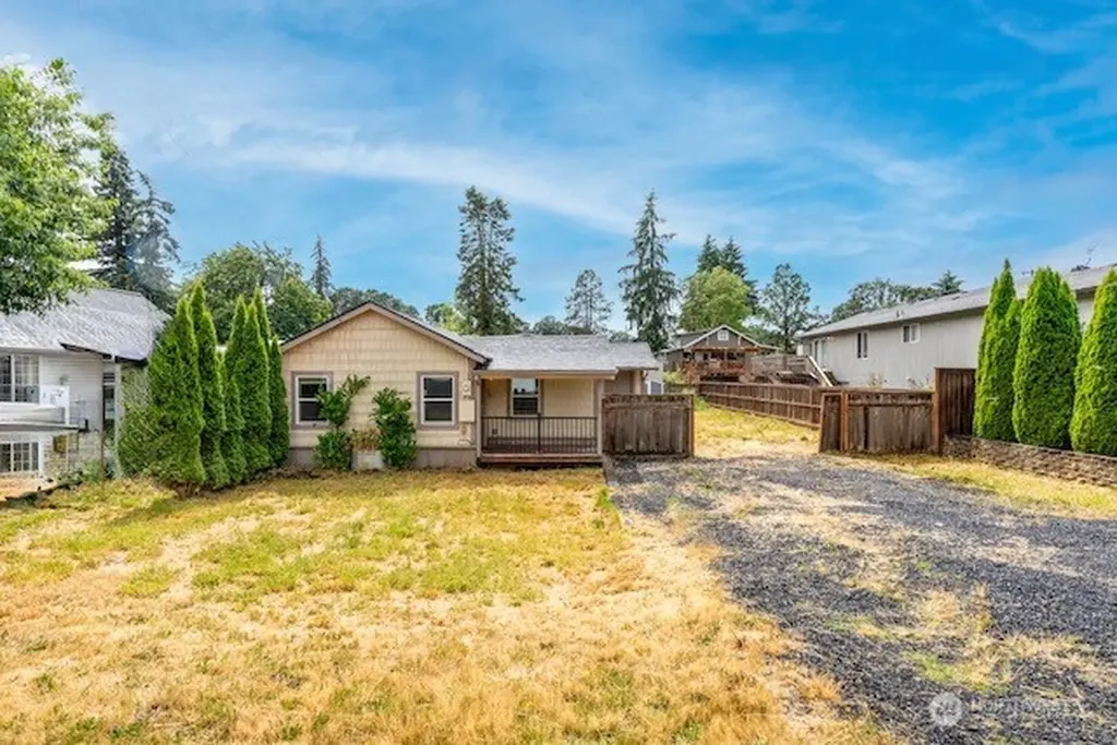 295 N 8th Street St. Helens OR 97051