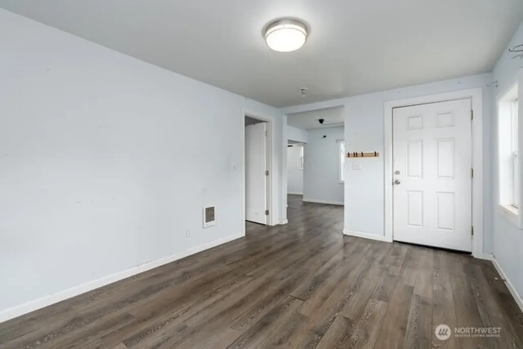 295 N 8th Street St. Helens OR 97051