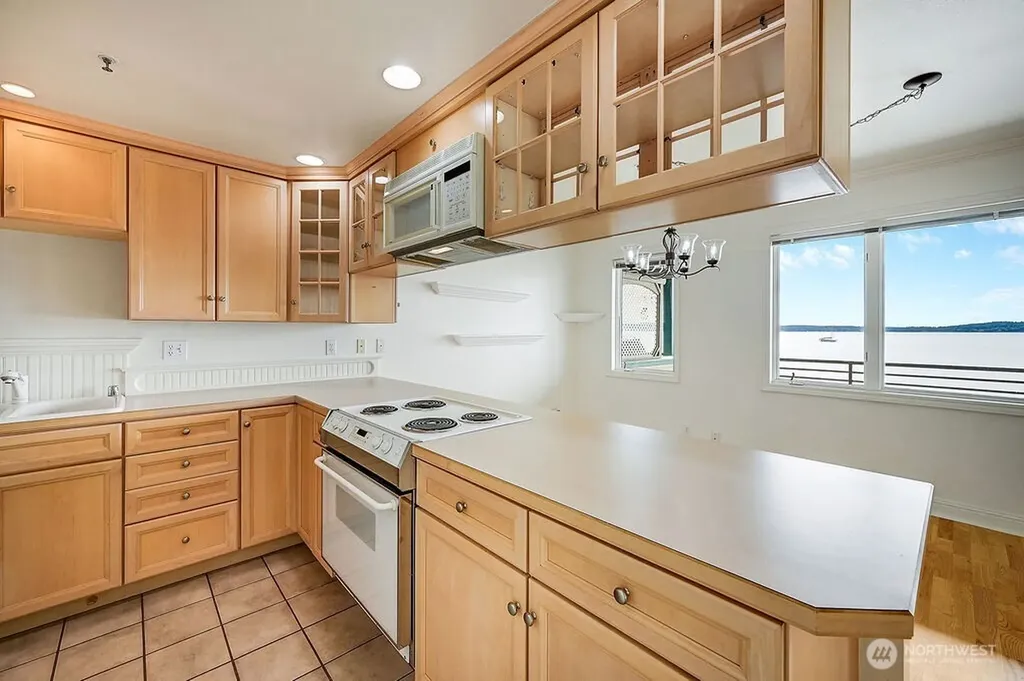 1633 Water Street Port Townsend WA 98368