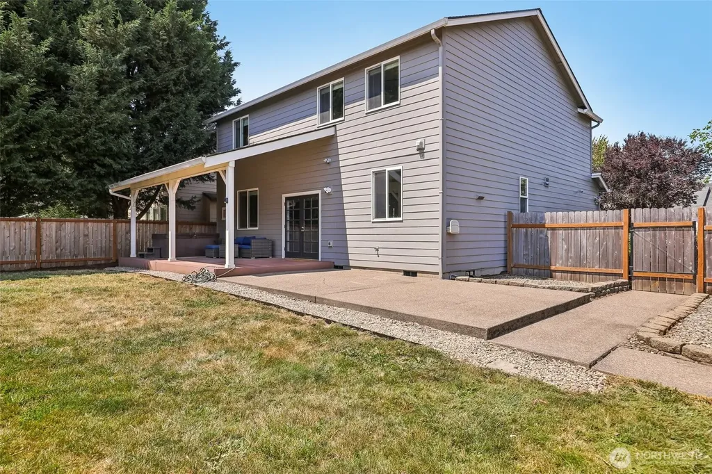 821 SE 11th Street Battle Ground WA 98604