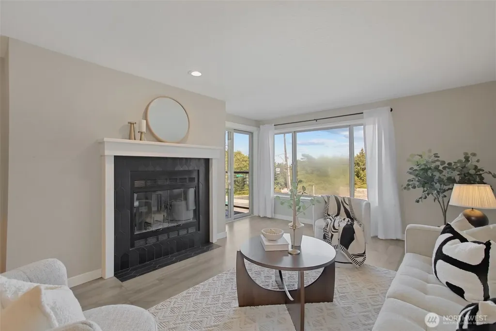 3507 SW Alaska Street Seattle WA 98126