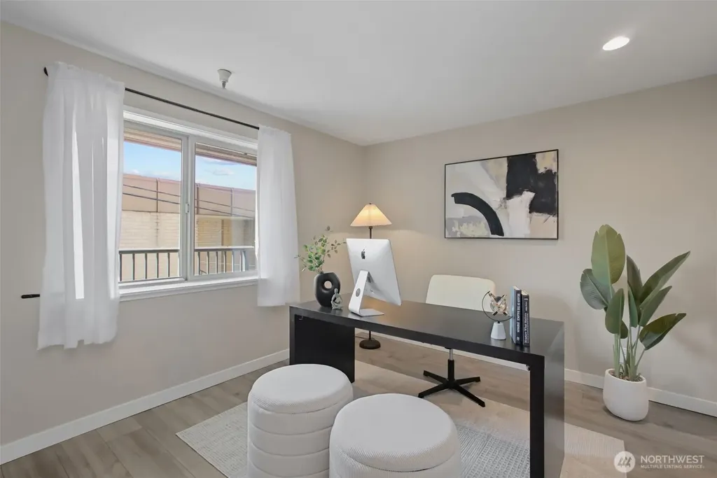 3507 SW Alaska Street Seattle WA 98126