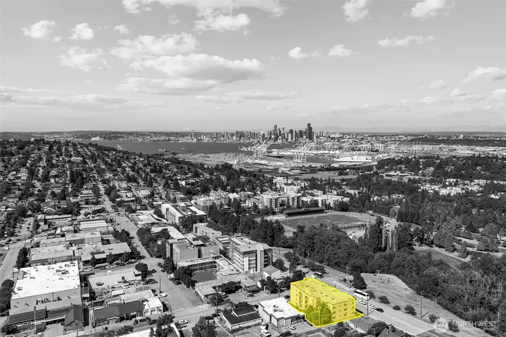 3507 SW Alaska Street Seattle WA 98126