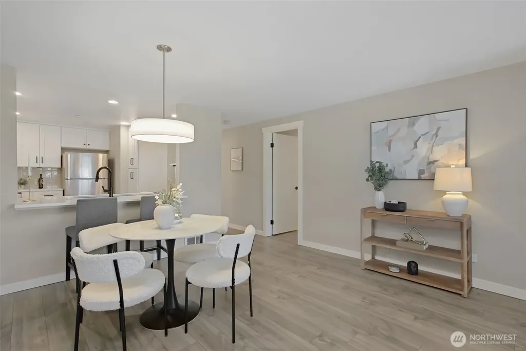 3507 SW Alaska Street Seattle WA 98126