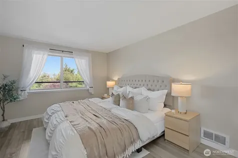 3507 SW Alaska Street Seattle WA 98126