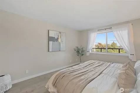 3507 SW Alaska Street Seattle WA 98126