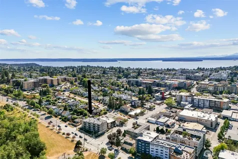 3507 SW Alaska Street Seattle WA 98126
