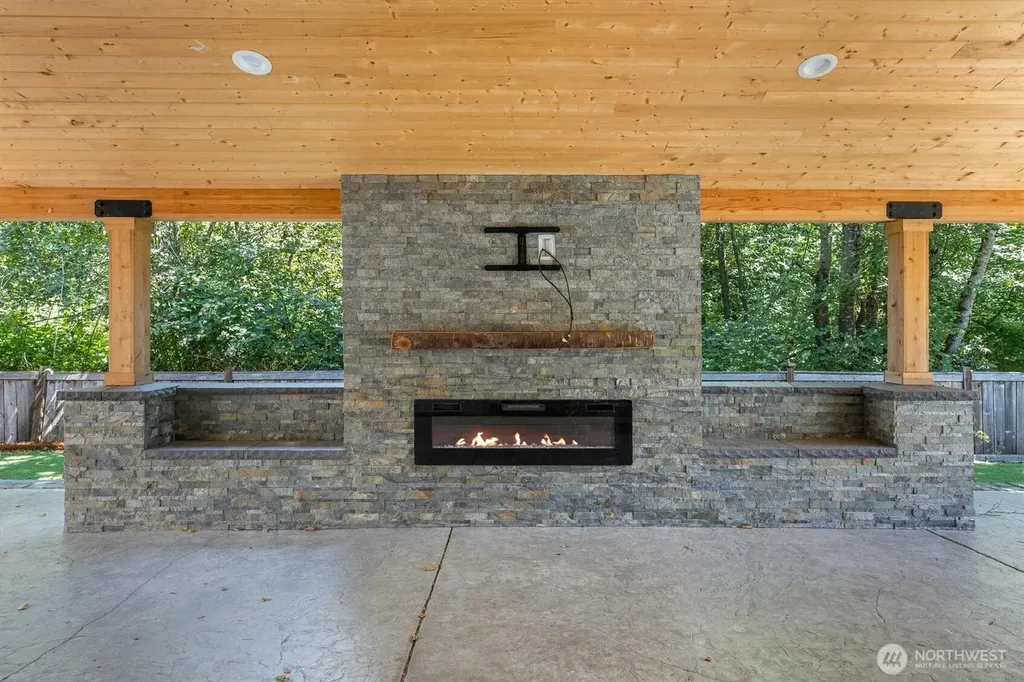 7813 86th Avenue NE Marysville WA 98270