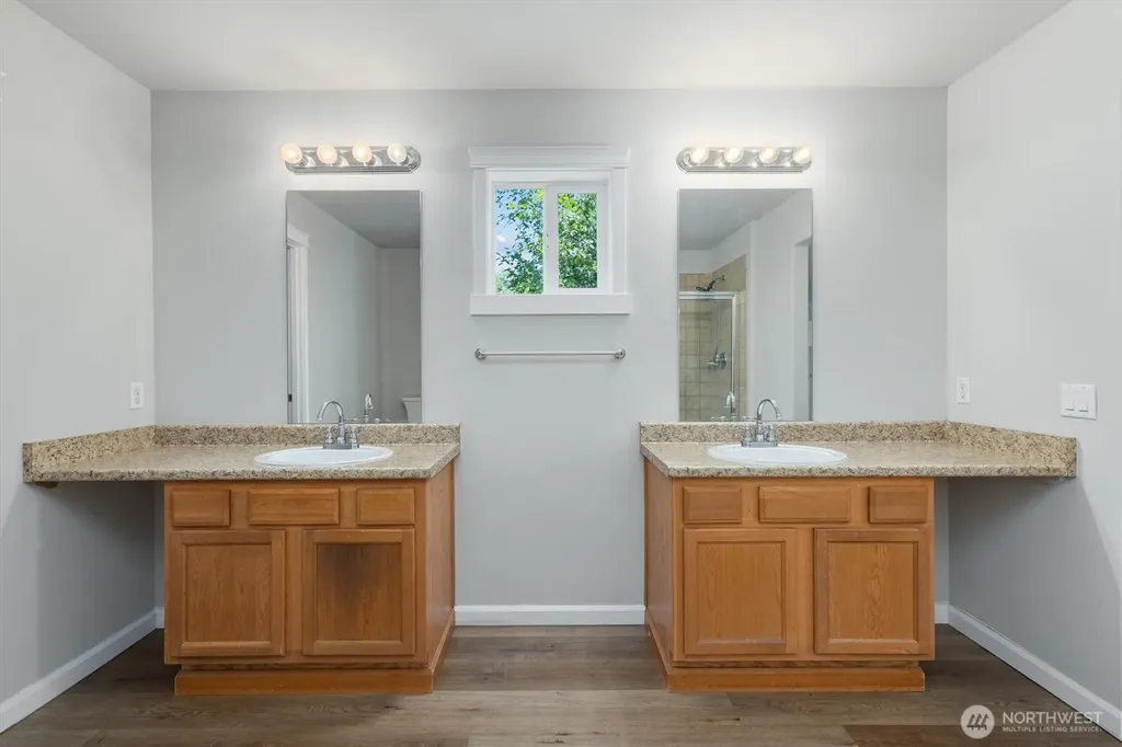 7813 86th Avenue NE Marysville WA 98270