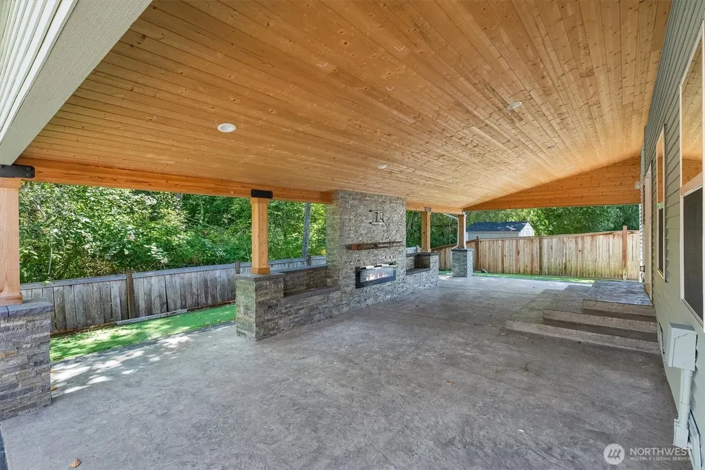 7813 86th Avenue NE Marysville WA 98270