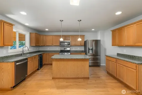 7813 86th Avenue NE Marysville WA 98270